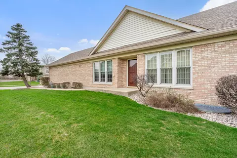7834 Bristol Park Dr, Tinley Park, IL 60477