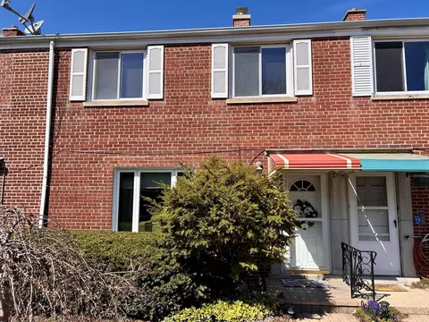 6231 N Ravenswood Ave, Chicago, IL 60660