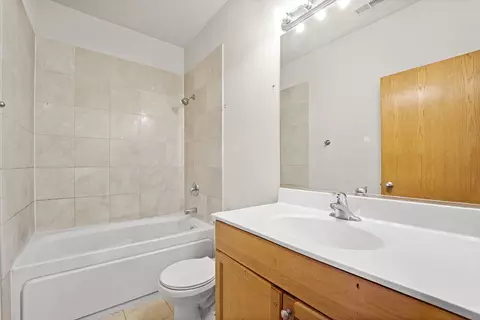 1471 E 69th St #3, Chicago, IL 60637 photo 13