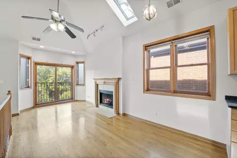 1471 E 69th St #3, Chicago, IL 60637 photo 7