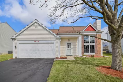 2630 Lindrick Ln, Aurora, IL 60504