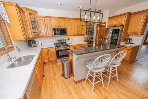 6200 Santa Barbara Ct, Plainfield, IL 60586 photo 8
