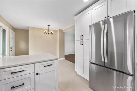 410 Elden Dr, Cary, IL 60013 photo 11