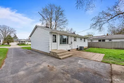 410 Elden Dr, Cary, IL 60013 photo 29