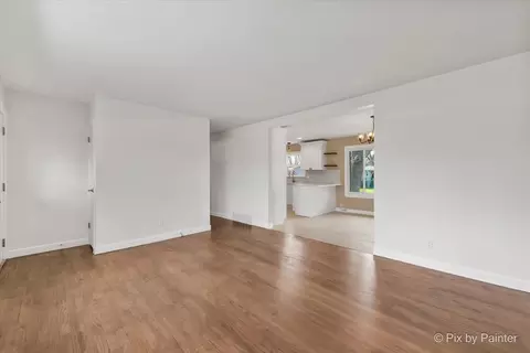 410 Elden Dr, Cary, IL 60013 photo 6