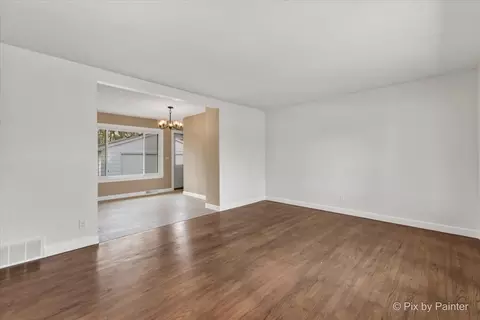 410 Elden Dr, Cary, IL 60013 photo 5