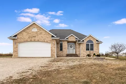 3501 E 27th Rd, Marseilles, IL 61341