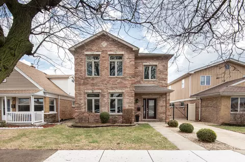 5847 S Nagle Ave, Chicago, IL 60638