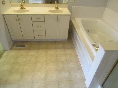 2844 Waterfront Ave, Algonquin, IL 60102 photo 13