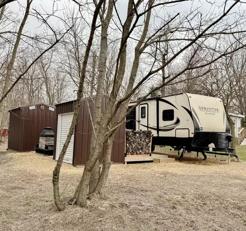 2891 Woodhaven, Sublette, IL 61367