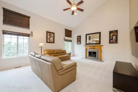 Living - 1641 Foster Cir, Algonquin, IL 60102 photo 2 of 2