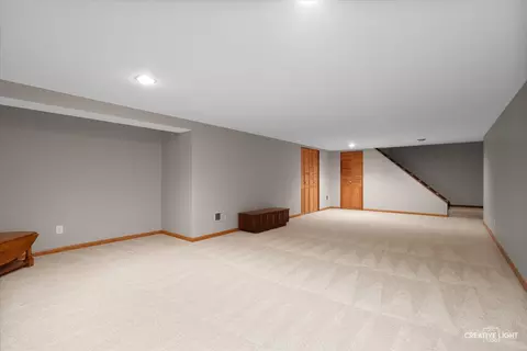 2 S550 Lakeview Dr, Wheaton, IL 60189 photo 27
