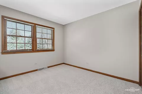 2 S550 Lakeview Dr, Wheaton, IL 60189 photo 25
