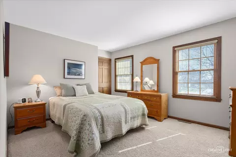 2 S550 Lakeview Dr, Wheaton, IL 60189 photo 23