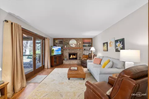 2 S550 Lakeview Dr, Wheaton, IL 60189 photo 15