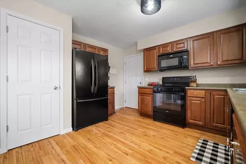 1701 Erin Dr, Normal, IL 61761 photo 10