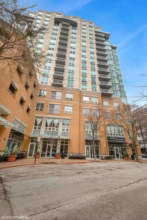 1640 Maple Ave #807, Evanston, IL 60201