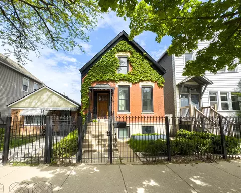 1633 N Fairfield Ave, Chicago, IL 60647