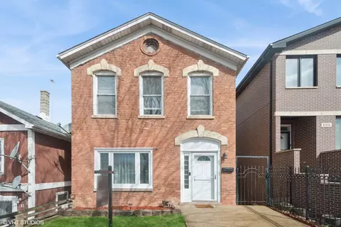 808 W 27th St, Chicago, IL 60608