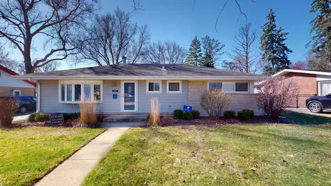 1413 Euclid Ave, Arlington Heights, IL 60004