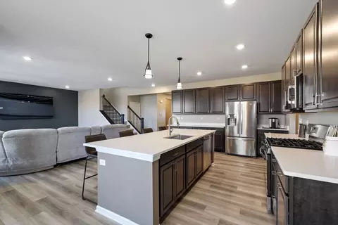 16202 S Lake View Rd, Plainfield, IL 60586 photo 3