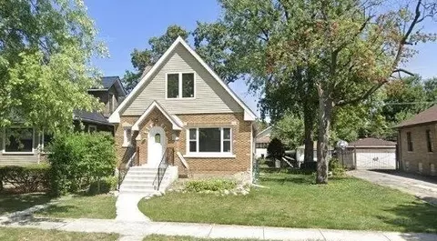 2037 S 7th Ave, Maywood, IL 60153