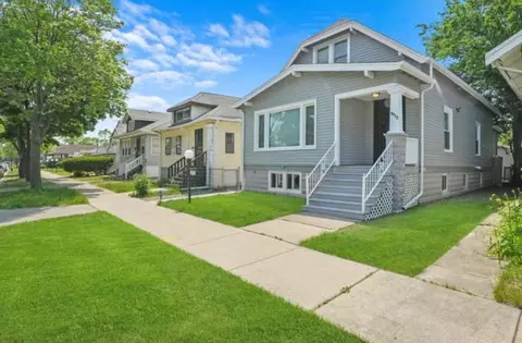 9912 S Yale Ave, Chicago, IL 60628