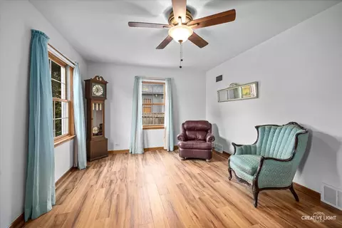 Living - 805 Illinois Ave, Elgin, IL 60120 photo 1 of 1