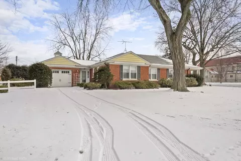 315 W Highland Dr, Chicago Heights, IL 60411
