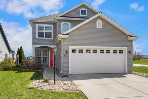 2902 Stanley Ln, Champaign, IL 61822