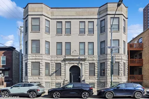 1048 W Foster Ave #C, Chicago, IL 60640