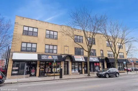 3221 W Montrose Ave #2H, Chicago, IL 60618