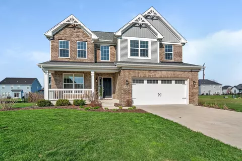 25516 Prairiewood Ln, Shorewood, IL 60404