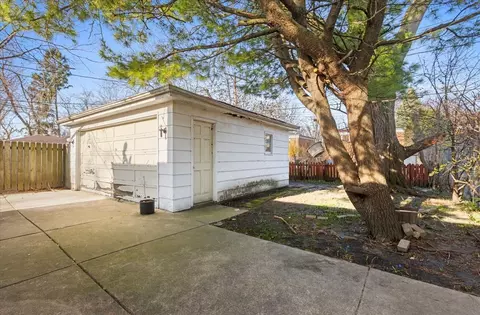 637 Long Rd, Glenview, IL 60025 photo 16