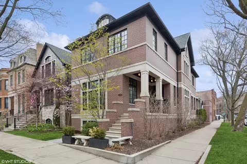 1900 W Bradley Pl, Chicago, IL 60613