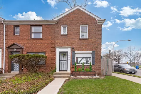 7600 S Euclid Ave, Chicago, IL 60649