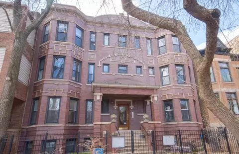 2848 N Albany Ave #2S, Chicago, IL 60618
