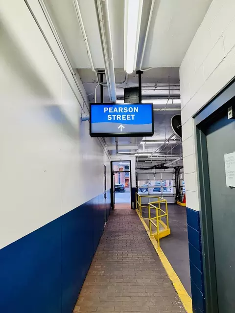 111 E Chestnut St #6A-1, Chicago, IL 60611 photo 5