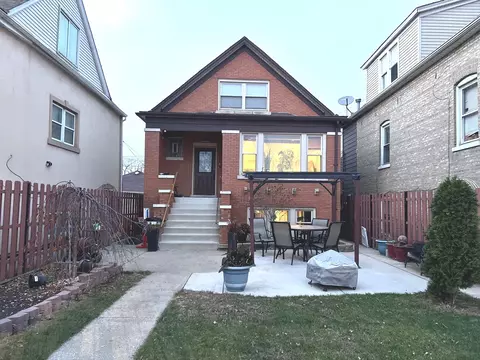 5810 W 64th Pl, Chicago, IL 60638