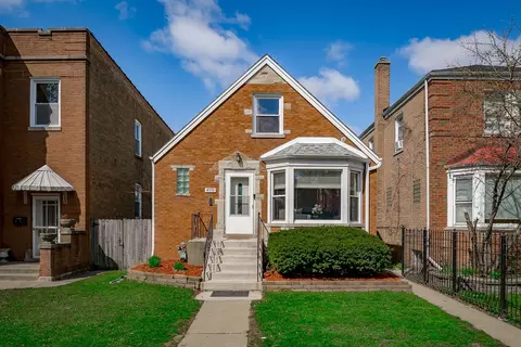 4950 N Mason Ave, Chicago, IL 60630