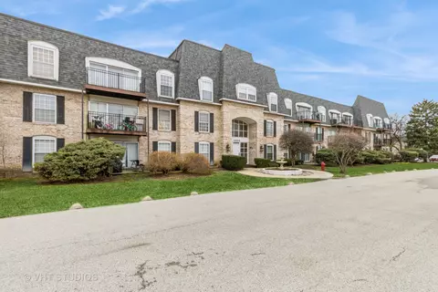 5000 Carriageway Dr #307-2, Rolling Meadows, IL 60008 photo 2