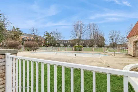 5000 Carriageway Dr #307-2, Rolling Meadows, IL 60008 photo 20