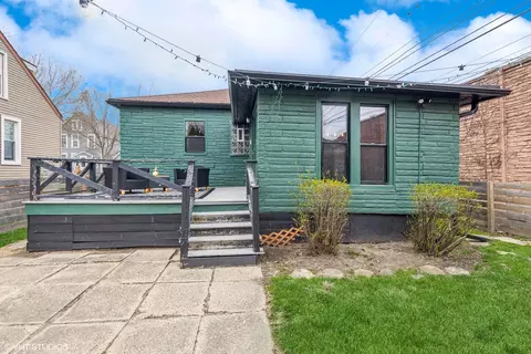 Exterior - 1720 Lyons St, Evanston, IL 60201 photo 4 of 6