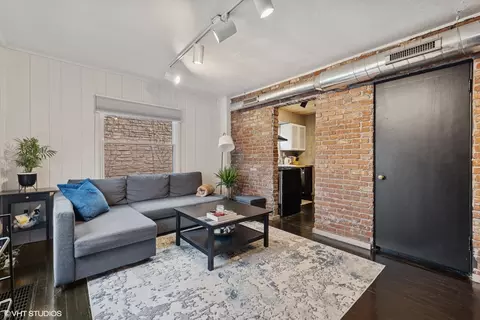 Living - 1720 Lyons St, Evanston, IL 60201 photo 1 of 3