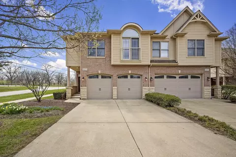 401 Provence Ct, Lisle, IL 60532