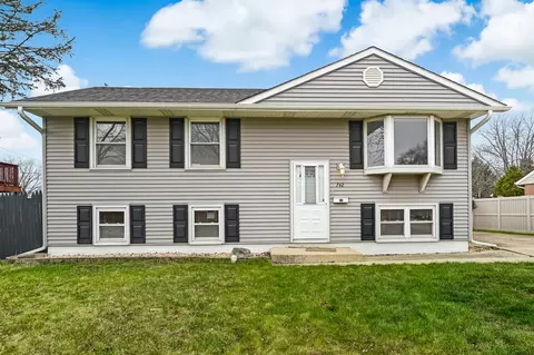 742 Hillcrest Dr, Romeoville, IL 60446