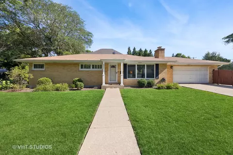 3951 Forest Ave, Western Springs, IL 60558
