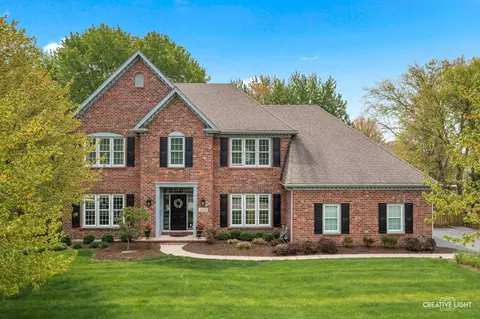4320 Clearwater Ln, Naperville, IL 60564