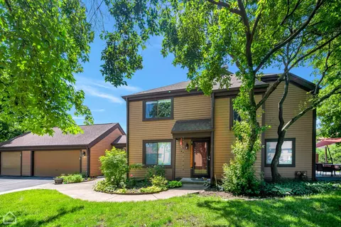 1229 Bristol Ln #1229, Buffalo Grove, IL 60089
