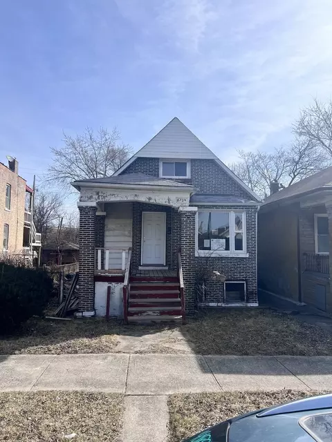 6725 S Prairie Ave, Chicago, IL 60637